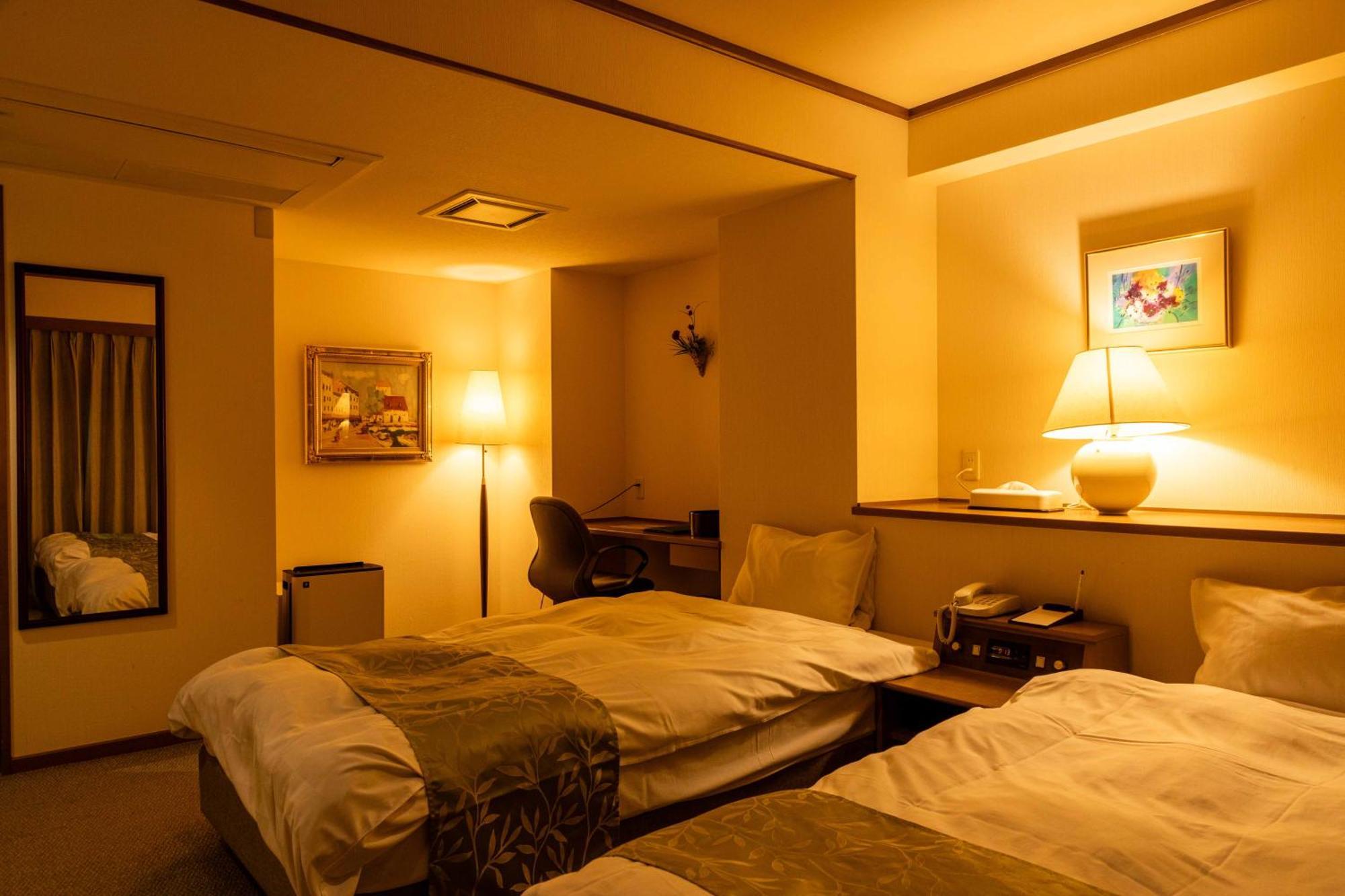 Suizansou Hotell Tayooka Eksteriør bilde